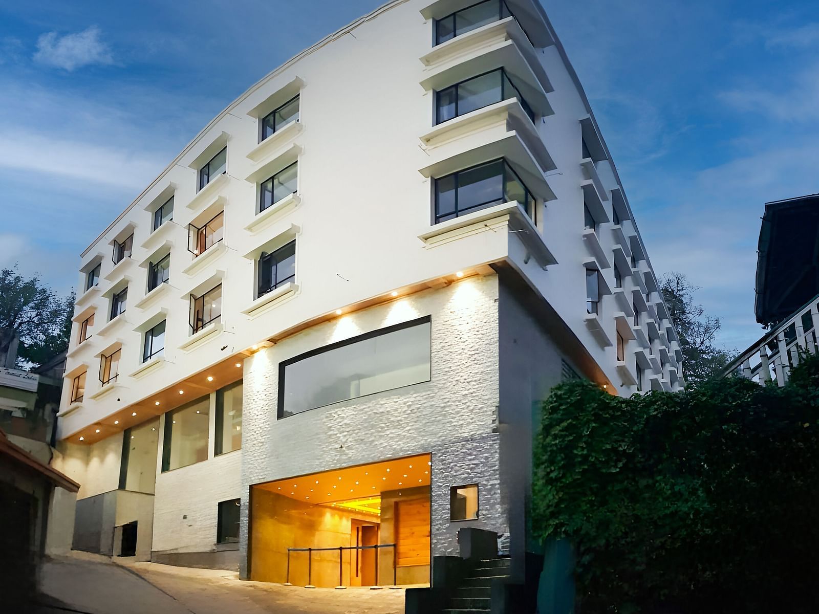 Yashshree Sandeling facade image