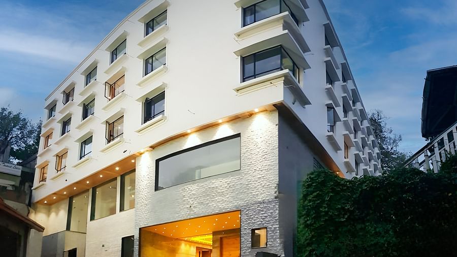 Yashshree Sandeling facade image