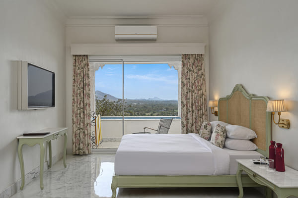 Plunge Pool Suite at Khas Mahal Suites