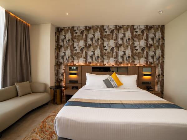 Deluxe Suite with kitchenette and city view at RG Grand Hotel & Convention, Bengaluru