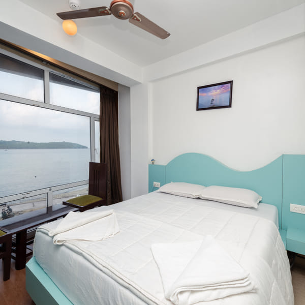 Sea-facing Junior Room at Da Bay Inn, Port Blair