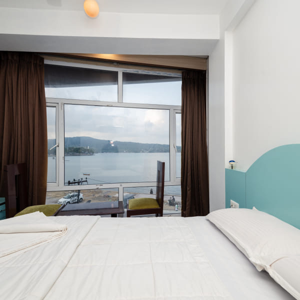 Sea-facing Junior Room at Da Bay Inn, Port Blair