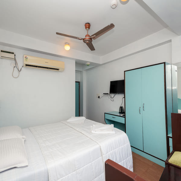 Sea-facing Junior Room at Da Bay Inn, Port Blair