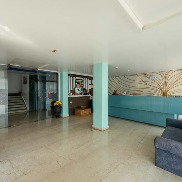Reception and lobby at Da Bay Inn, Port Blair