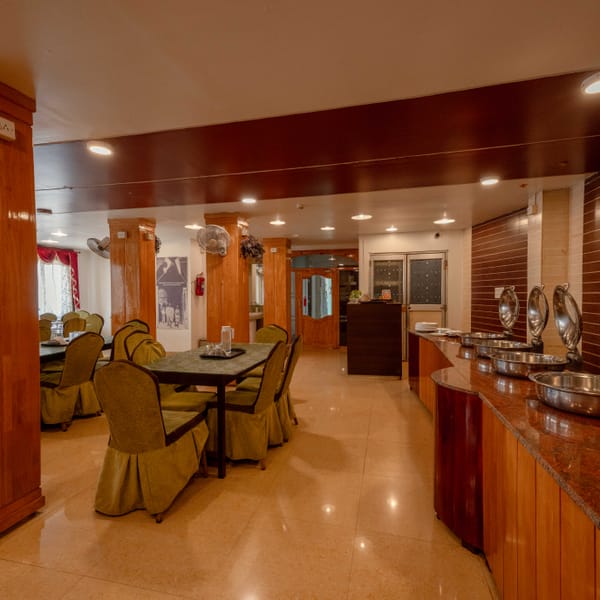 Sea-facing multi-cuisine restaurant at Da Bay Inn, Port Blair