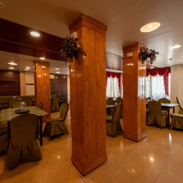Sea-facing multi-cuisine restaurant at Da Bay Inn, Port Blair