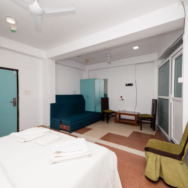 Honeymoon Suite at Da Bay Inn, Port Blair