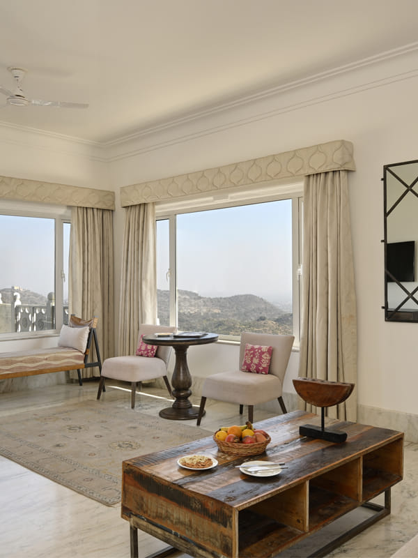 Fateh Safari Suites