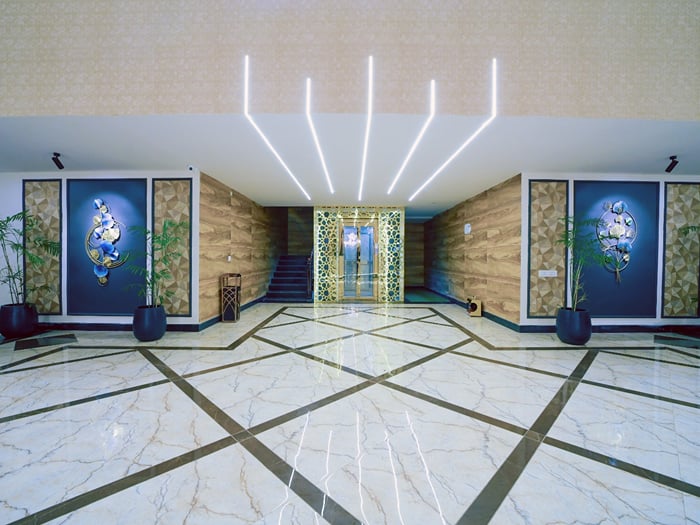 Lobby — VIVIDUS Sleek CN Windsor