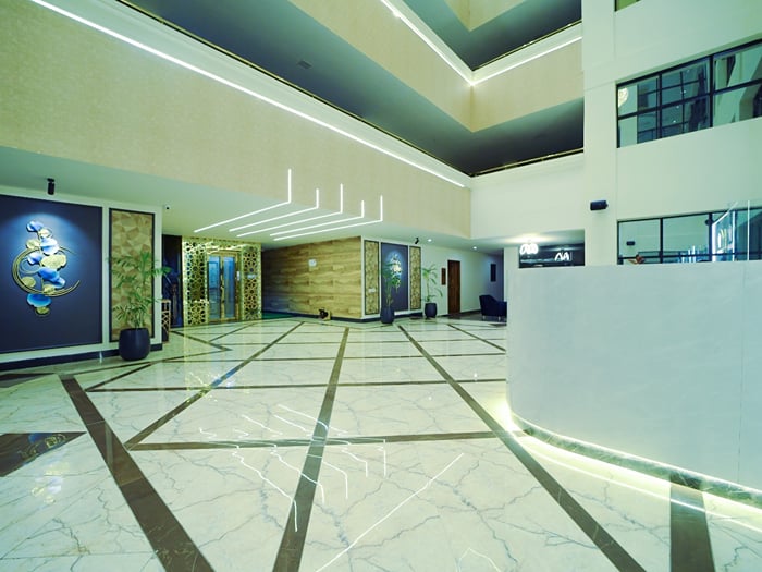 Lobby — VIVIDUS Sleek CN Windsor