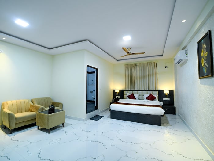Executive Room — VIVIDUS Sleek CN Windsor