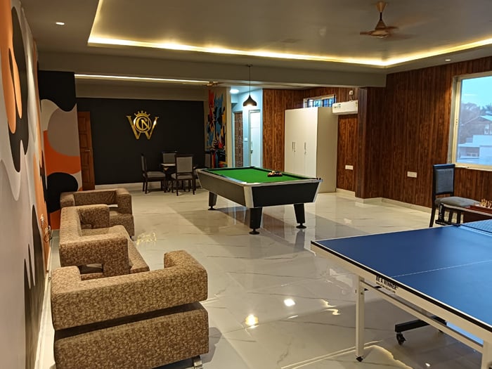 Indoor Games — VIVIDUS Sleek CN Windsor