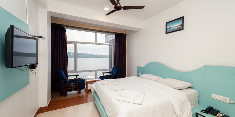 Senior Room interior at Da Bay Inn, Port Blair
