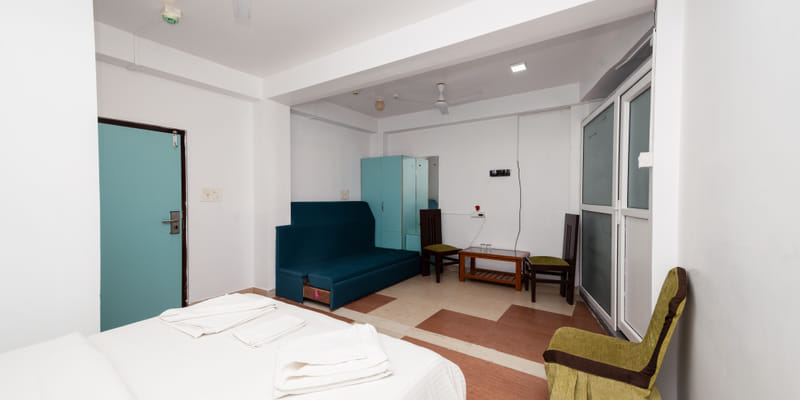 Honeymoon Suite at Da Bay Inn, Port Blair