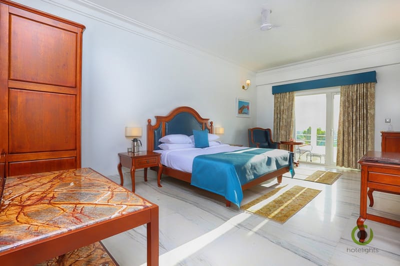 Room at Fateh Niwas