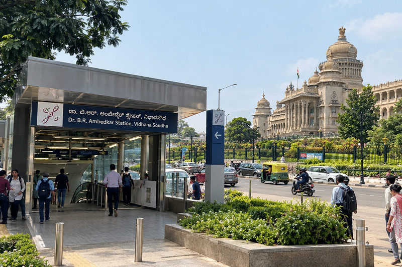 Entrance to Dr B.R. Ambedkar (Vidhana Soudha) Metro Station, with Vidhana Soudha behind