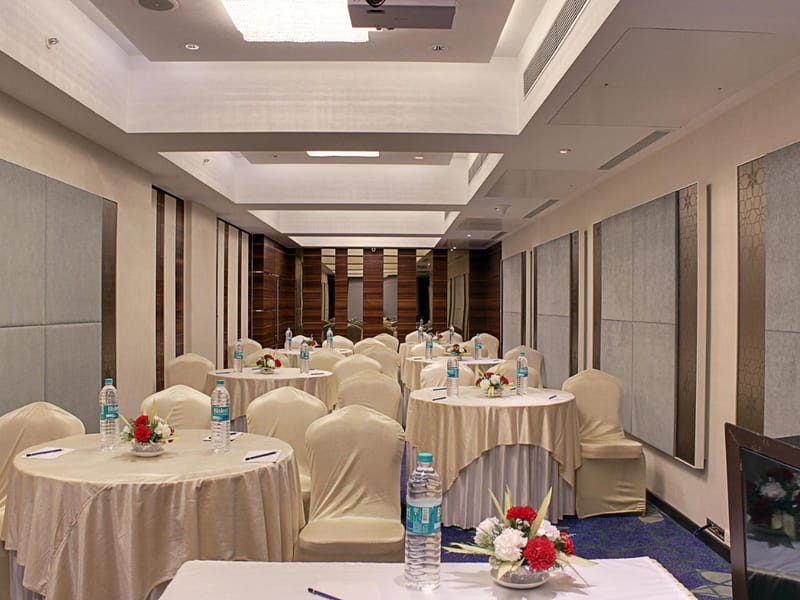 Aster Hall – Cluster Seating – The Sahil Hotel