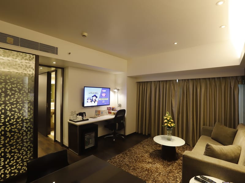 Executive Suite – The Sahil Hotel