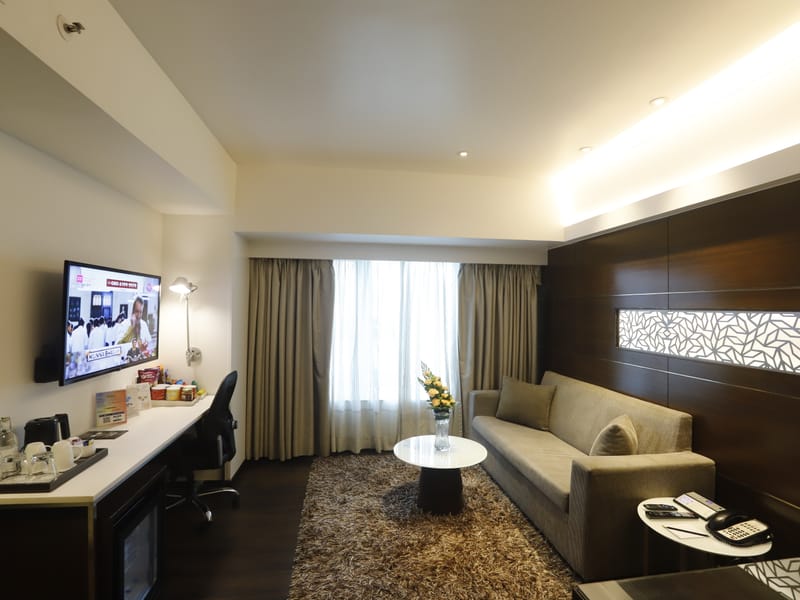 Executive Suite – The Sahil Hotel