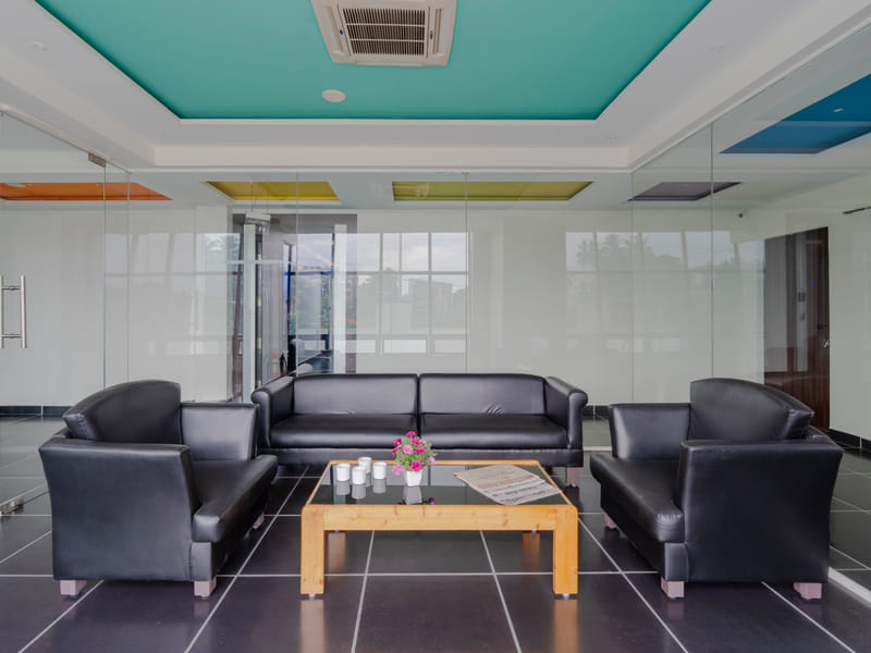 Floor lobby