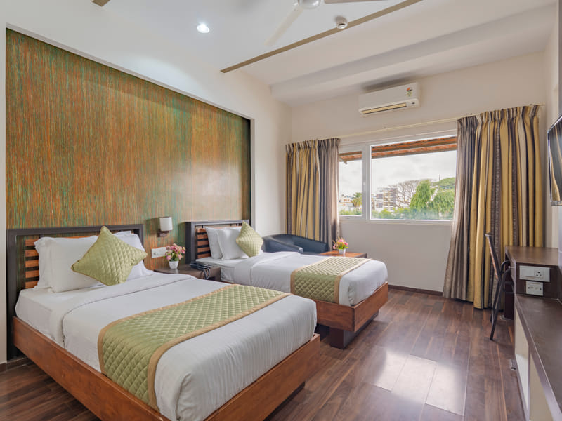 Executive Twin Room with two beds