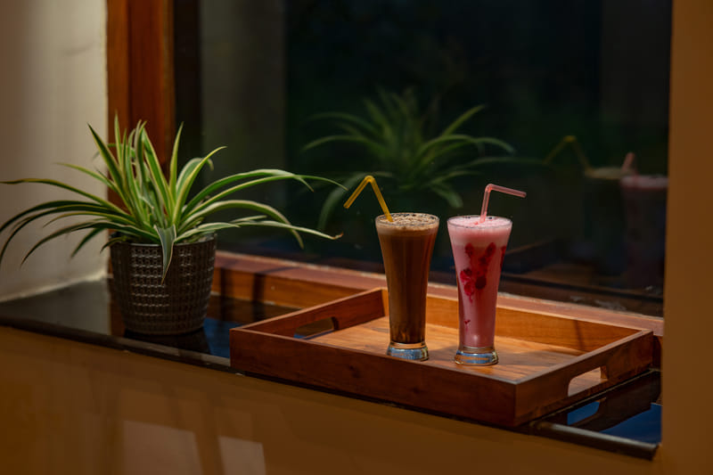 Milkshakes and drinks served at Restro & Café, Nazaara Luxe Retreat