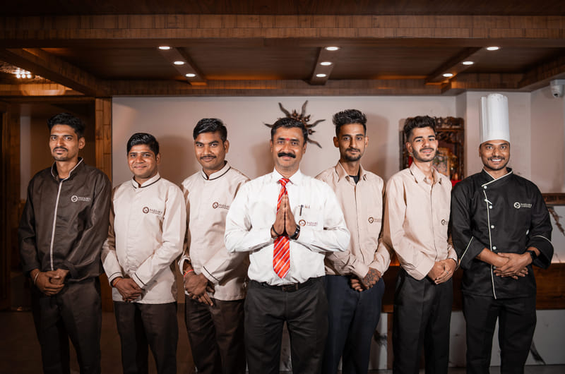 The Nazaara Luxe Retreat team gathered together for a group photo