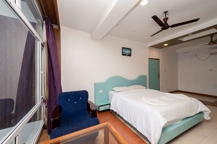 Sea-facing Senior Room at Da Bay Inn, Port Blair