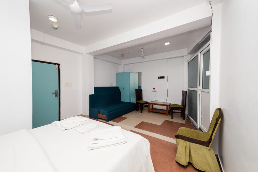 Honeymoon Suite at Da Bay Inn, Port Blair