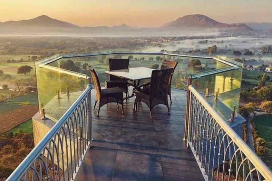 Private dining Sky Walk at Fateh Garh