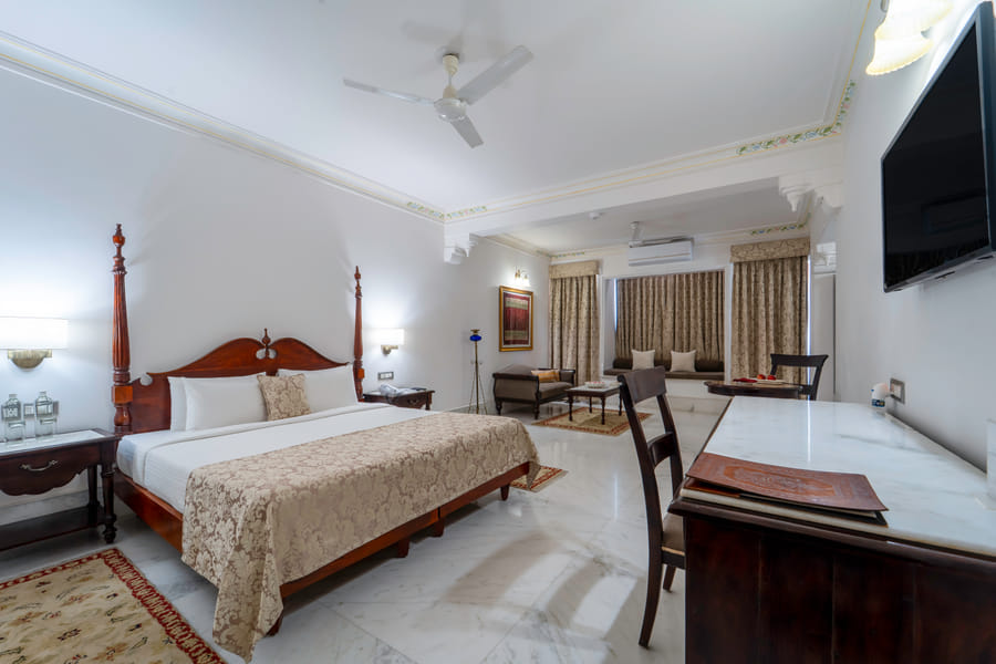 Heritage Chamber room at Fateh Garh