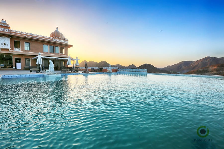 Infinity pool at Fateh Garh