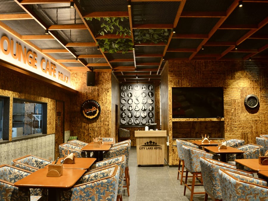 Koyla cafe and lounge at City Lake Hotel, Bengaluru