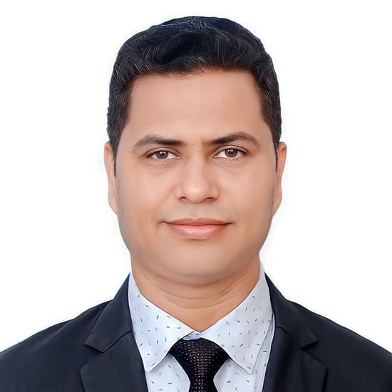 A picture of a man smiling