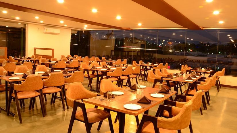 seating arrangements inside the restaurant - VITS Kamats Resort, Silvassa