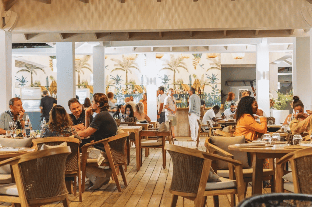 antigua beach bars 2-1024x682