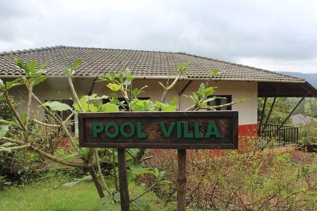 Pool-Villa-1024x683