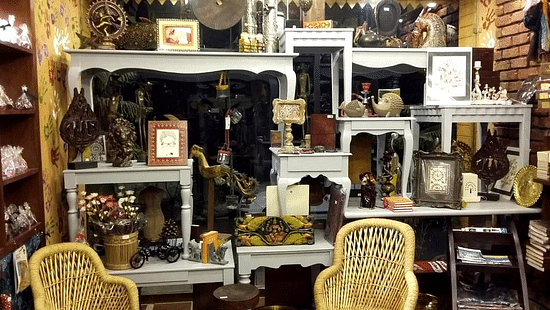Mantra Art Shop at hotel mount view 1