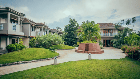 Hotel near goa international airport