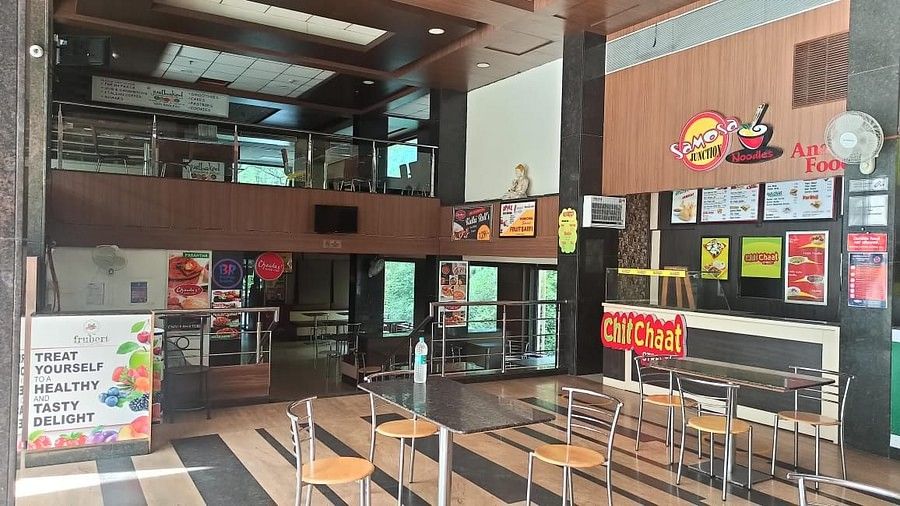 Jabli Food Court