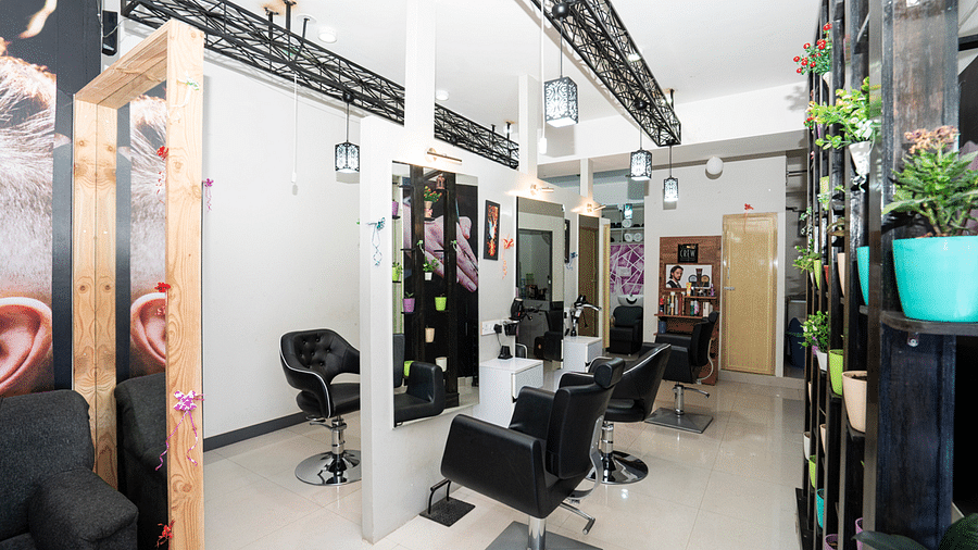 Saloon