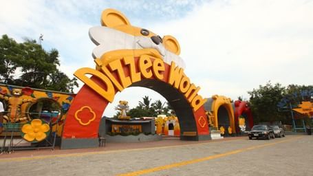 Entrance of MGM Dizzee World in Chennai under partially clouded sky