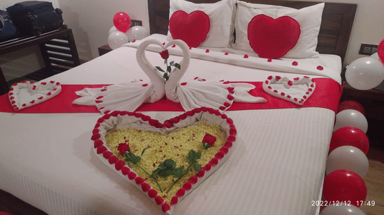 Honeymoon Decoration