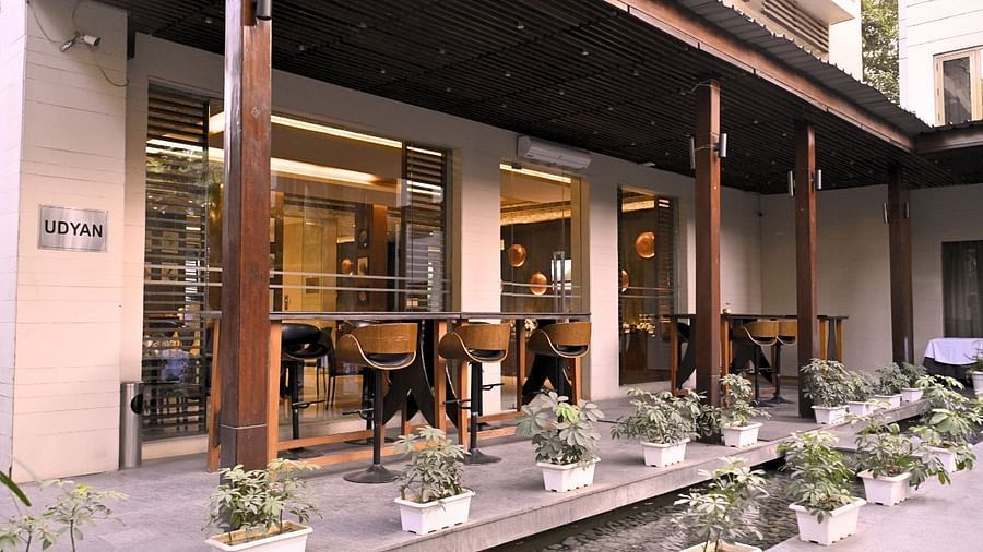 Garden Block Room