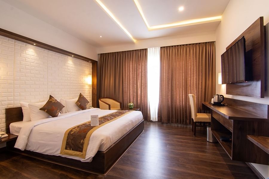 Deluxe Room 4