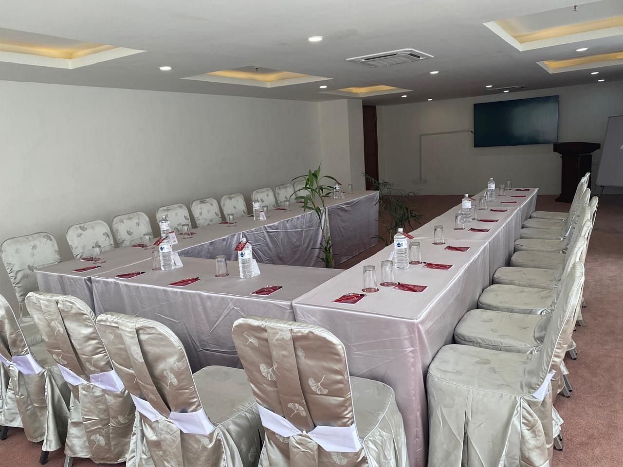 Baikuntha hall image number 4