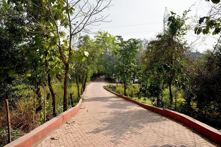 Resort Entrance - Durshet