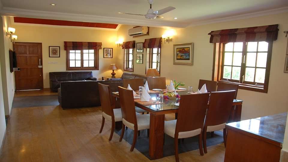 The Bungalows Light House, Goa Goa Dining area 2
