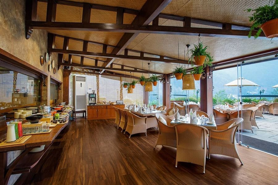 Restaurant- Aloha on the Ganges Rishikesh 5 m2fcf3 jjkra3 1