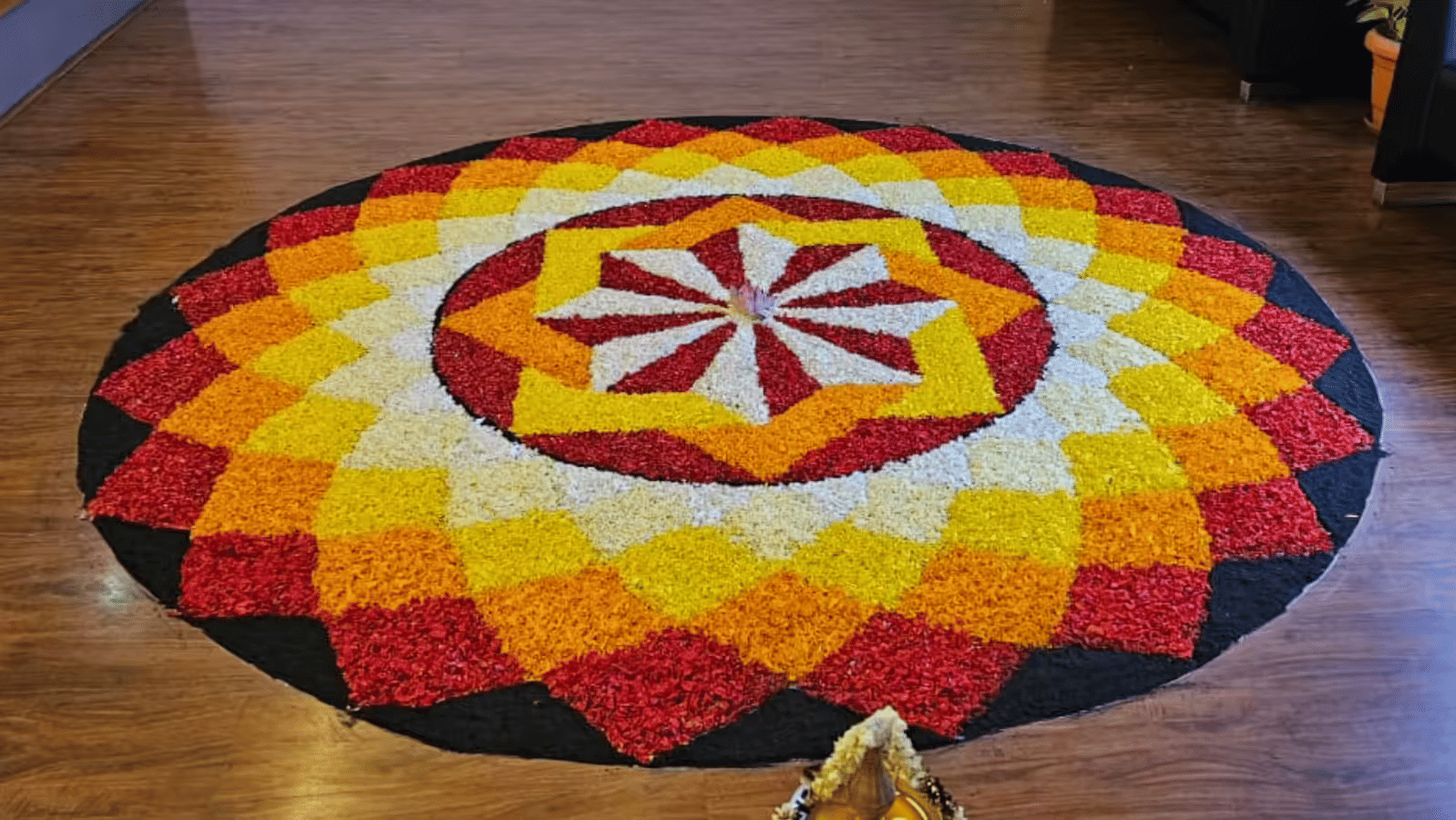 ona-pookkalam-2025